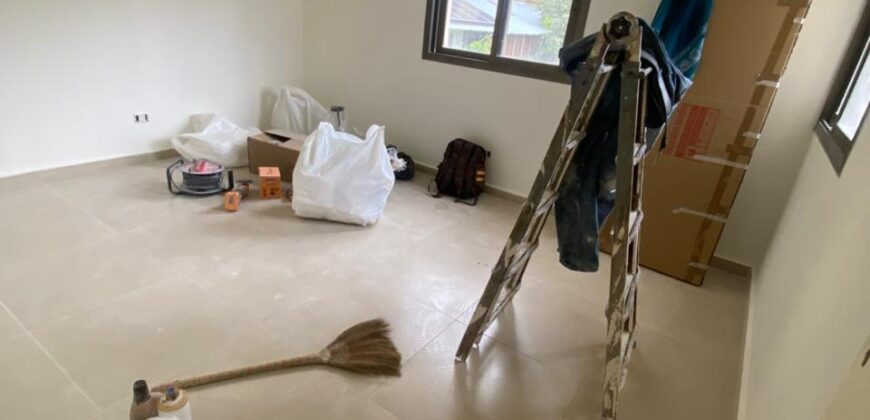 For Sale: Apartment in Dbayeh