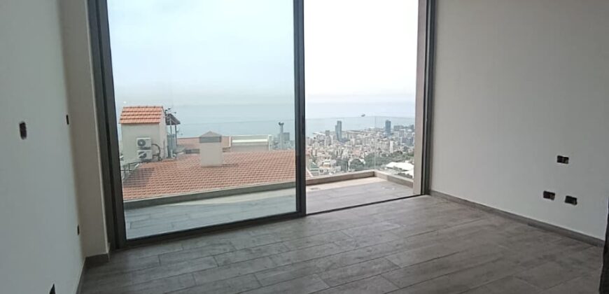 For Sale: Apartment in Bsalim