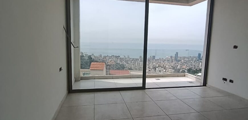 For Sale: Apartment in Bsalim