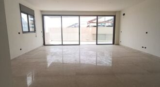 For Sale: Apartment in Bsalim