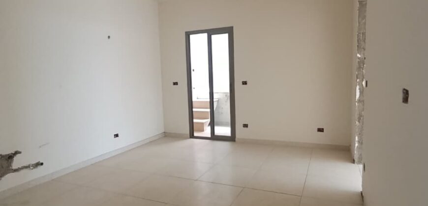 For Sale: Apartment in Bsalim