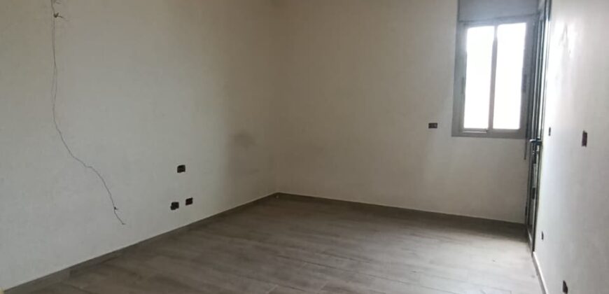 For Sale: Apartment in Bsalim