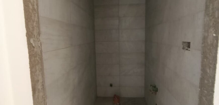 For Sale: Apartment in Bsalim