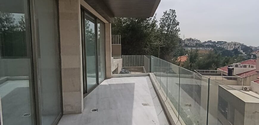 For Sale: Apartment in Bsalim