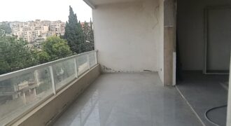 For Sale: Apartment in Bsalim