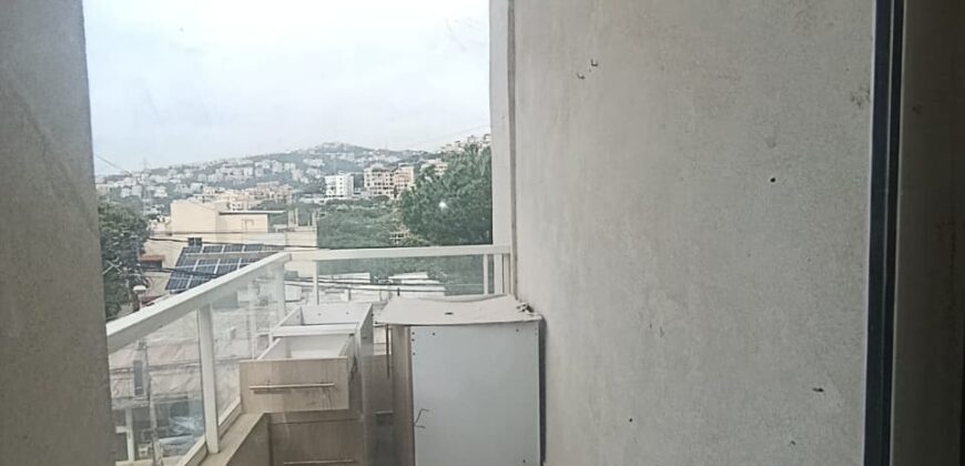 For Sale: Apartment in Bsalim