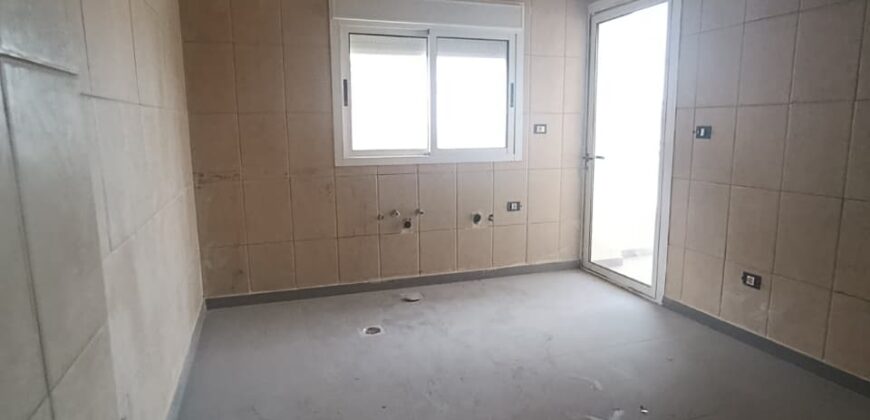 For Sale: Apartment in Bsalim