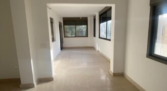 For Sale: Apartment in Dbayeh