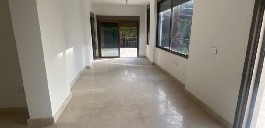 For Sale: Apartment in Dbayeh