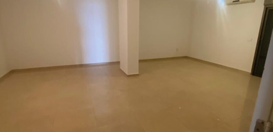 For Sale: Apartment in Dbayeh