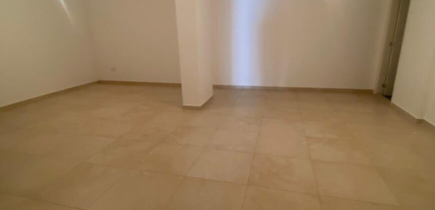 For Sale: Apartment in Dbayeh