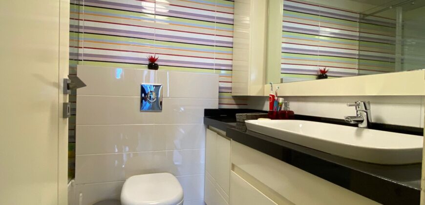 For Sale: Apartment in Dbayeh