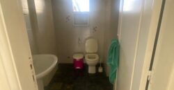 For Sale: Apartment in Ain El Remmaneh