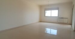 For Sale: Apartment in Mtayleb