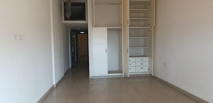 For Sale: Apartment in Mtayleb
