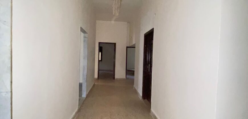 For Sale: Apartment in Biaqout
