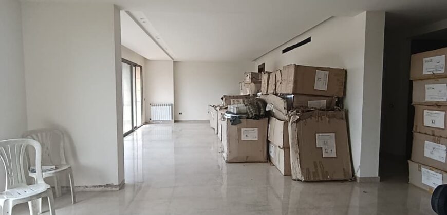 For Sale: Apartment in Daychounieh