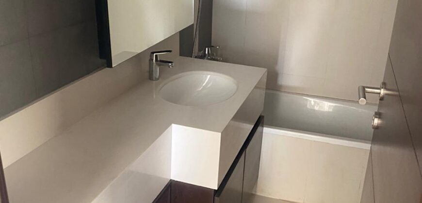 For Sale: Apartment in Beit Misk