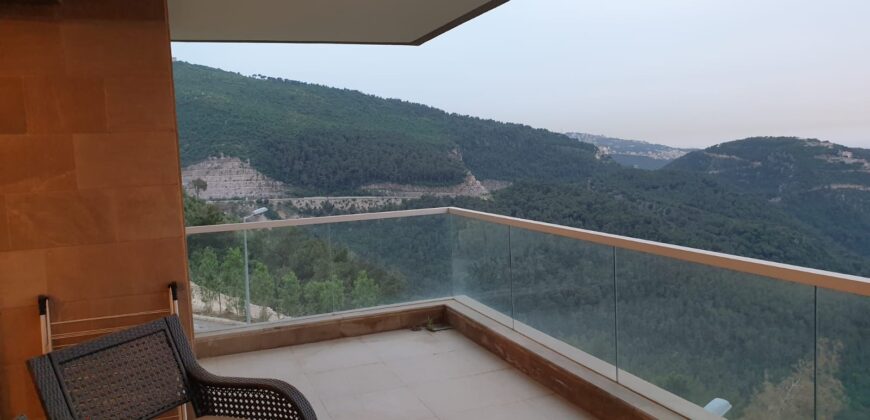 For Sale: Apartment in Beit Misk