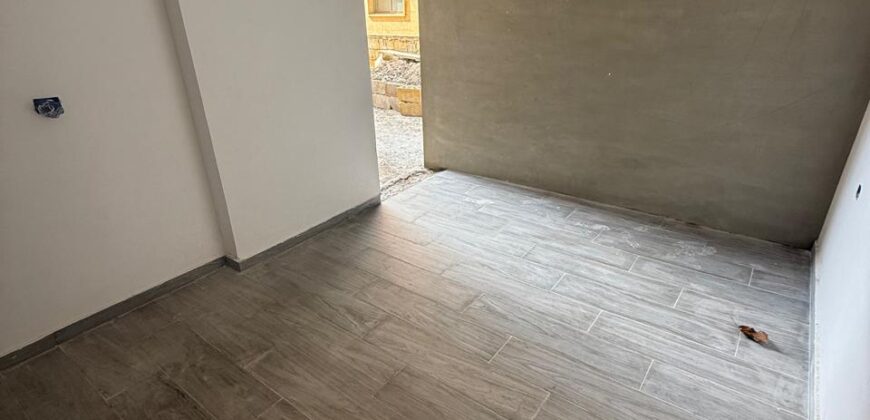 For Sale: Apartment in Daychounieh