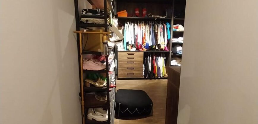 For Sale: Apartment in Bkennaya