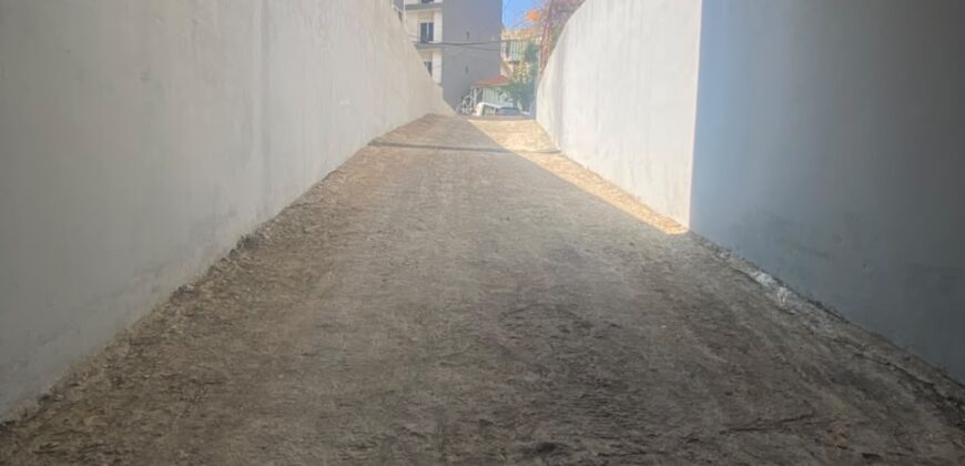 For Sale: Warehouse in Dekweneh
