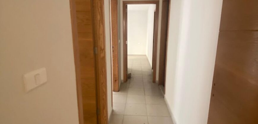For Sale: Apartment in Naccache