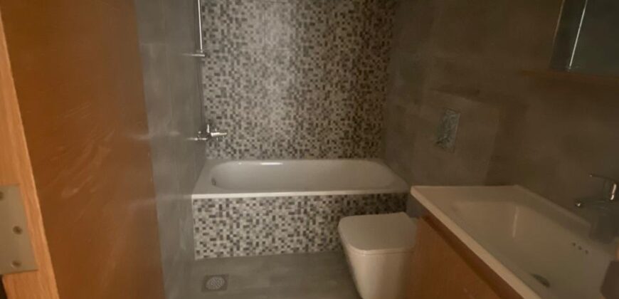 For Sale: Apartment in Naccache