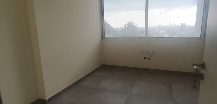 For Sale: Apartment in Jal El Dib