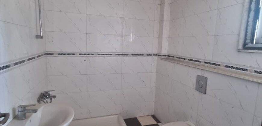 For Sale: Apartment in Ras El Nabeh