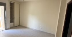 For Sale: Apartment in Jdeideh