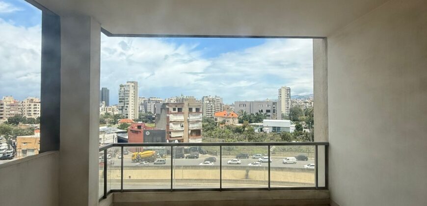 For Sale: Apartment in Jdeideh