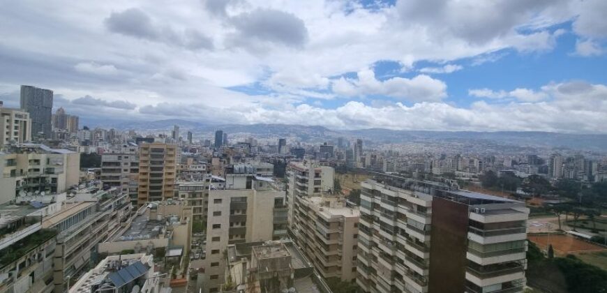 For Sale: Apartment in Ras El Nabeh