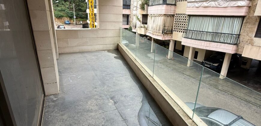 For Sale: Apartment in Mansourieh