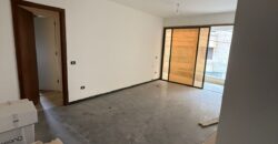 For Sale: Apartment in Mansourieh