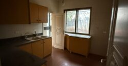 For Sale: Apartment in Mansourieh