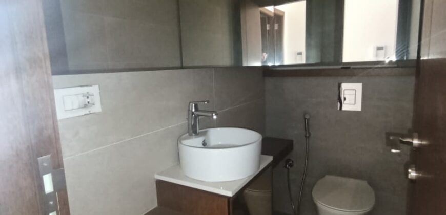 For Sale: Apartment in Jal El Dib