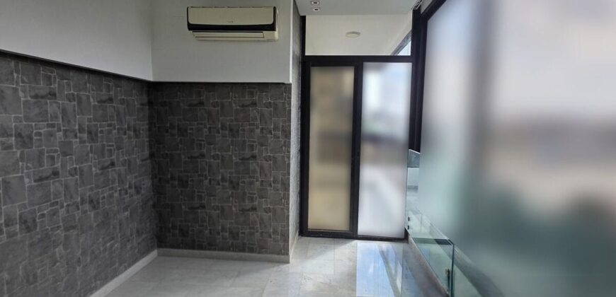 For Sale: Apartment in Horsh Tabet