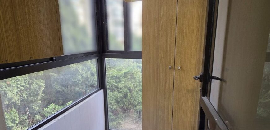 For Sale: Apartment in Horsh Tabet