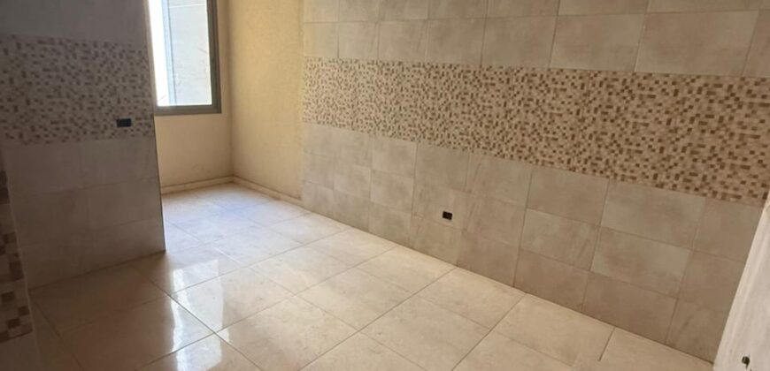 For Sale: Apartment in Dekweneh