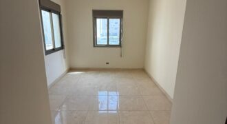 For Sale: Apartment in Dekweneh