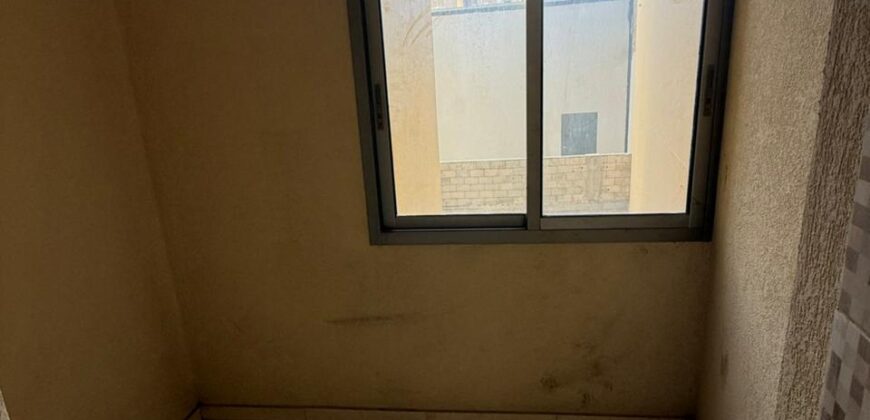 For Sale: Apartment in Dekweneh