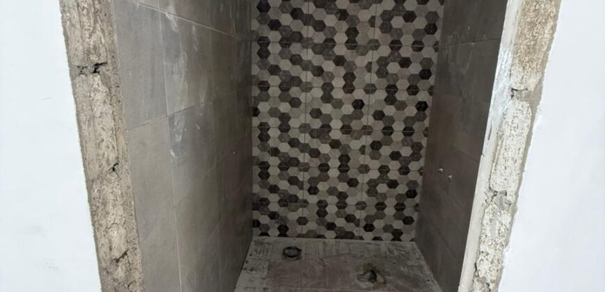 For Sale: Apartment in Dekweneh