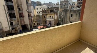 For Sale: Apartment in Dekweneh