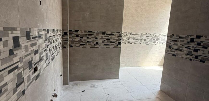 For Sale: Apartment in Dekweneh