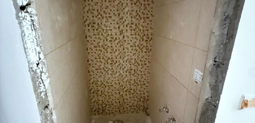 For Sale: Apartment in Dekweneh