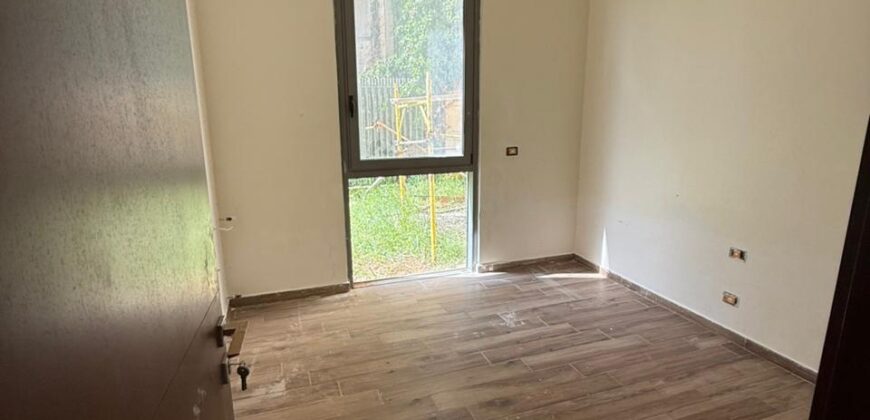 For Sale: Apartment in Monteverde
