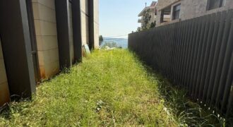 For Sale: Apartment in Monteverde