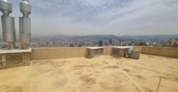 For Sale: Apartment in Achrafieh