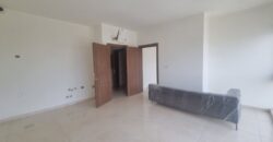 For Sale: Apartment in Achrafieh